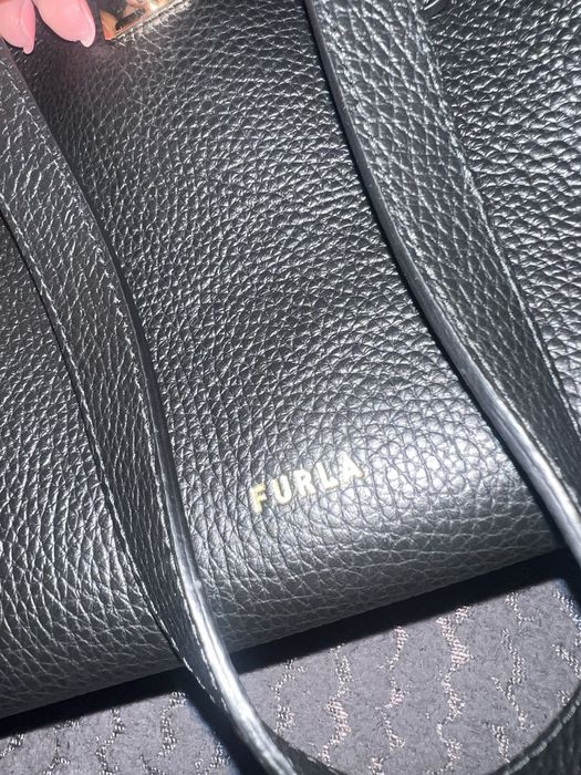 Geanta noua Furla de piele