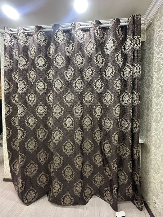 Продам шторы теневые !