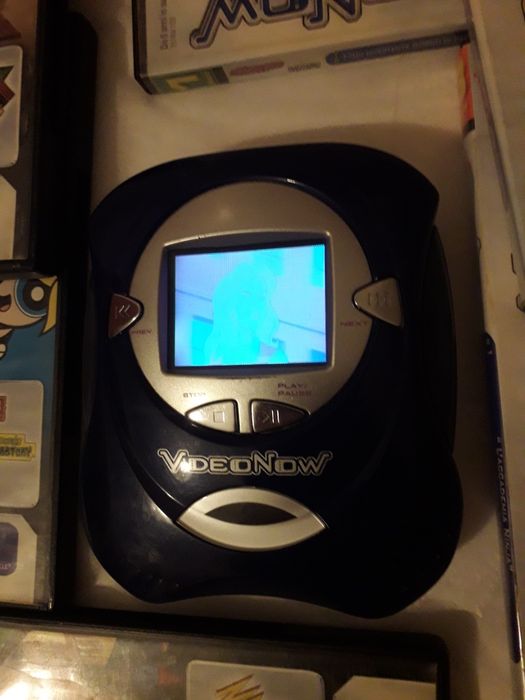 VideoNow Color Personal Video Player produs de Tiger  Electronics