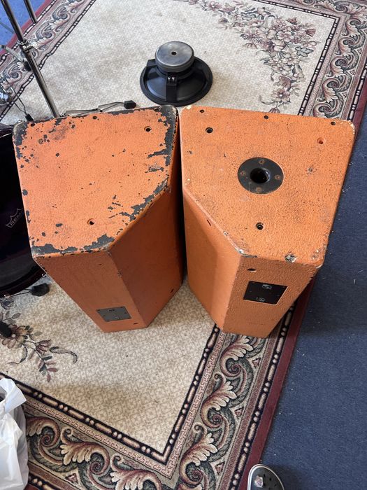 2 x incinte boxe 15” cu 1”