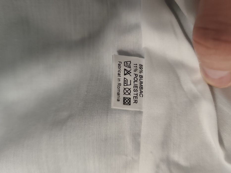 Costum botez bebeluș