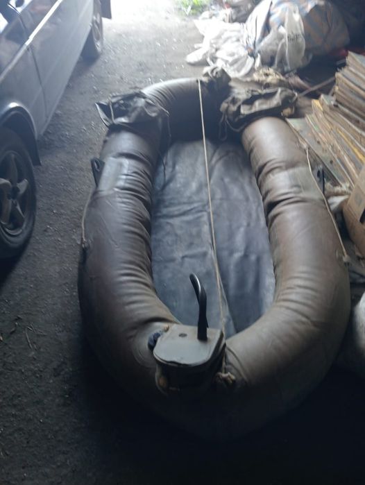 Продам надувной лодку