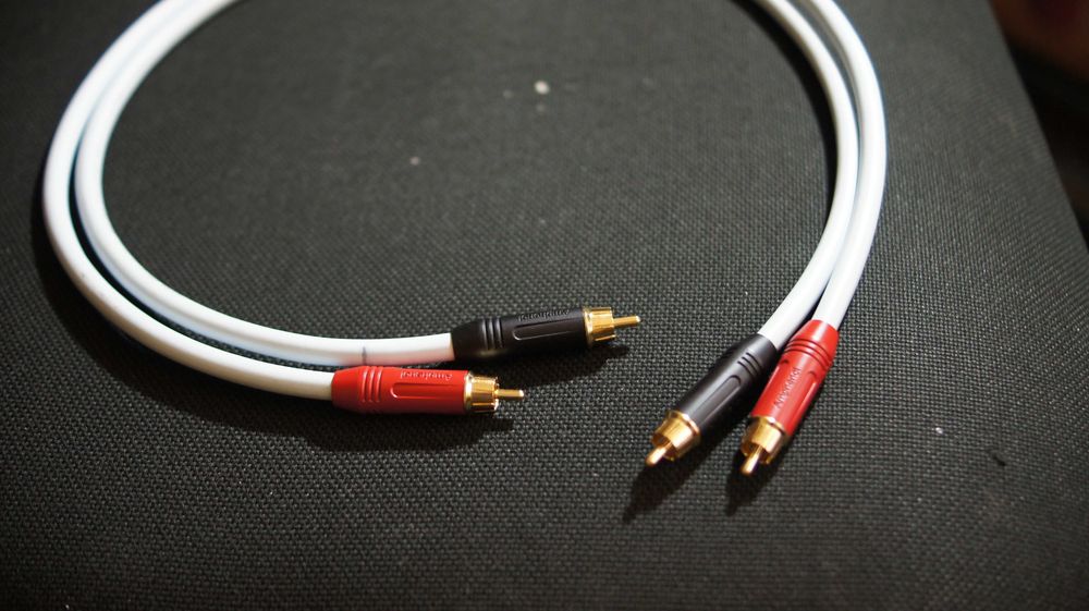 Cabluri Supra EFF-I Stereo RCA-RCA Interconnect Amphenol Connectors,Custom 2x1M,High End