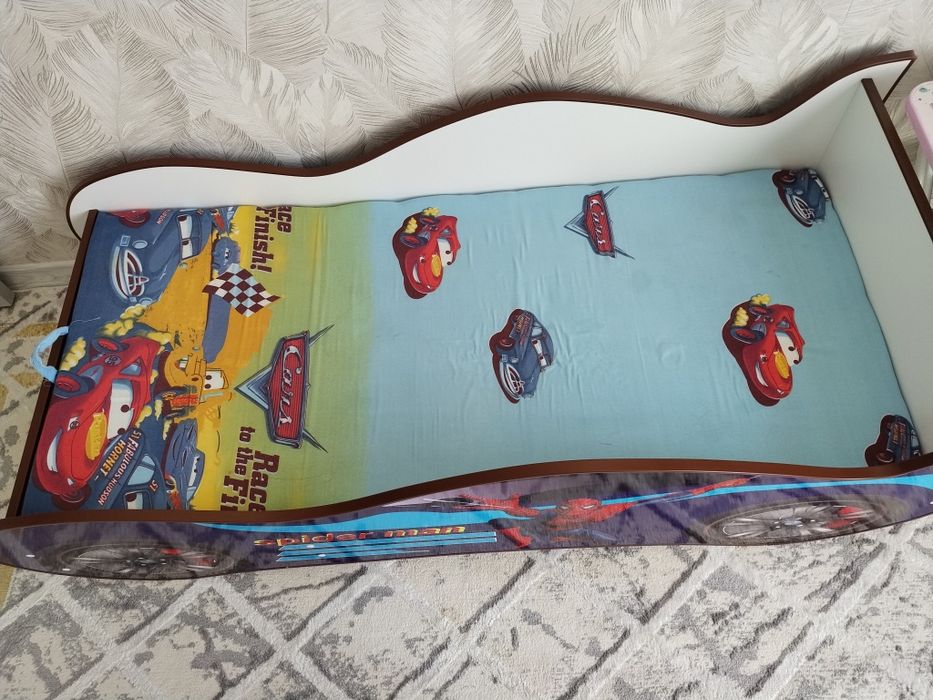 Детский кровать с рисунком Человек паук