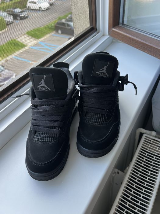 Papuci Jordan 4 marimea 38