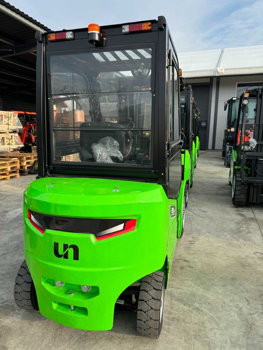 Stivuitor electric Electrostivuitor NOU LITHIU 3,5T DIN STOC GARANTIE