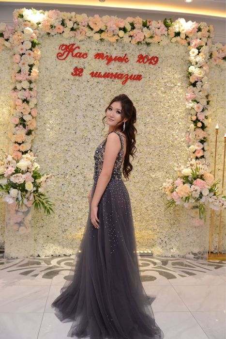 Продаю вечернее платье