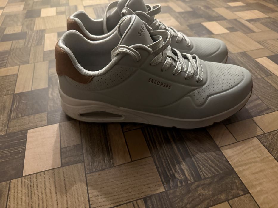 Мъжки маратонки 45 номер