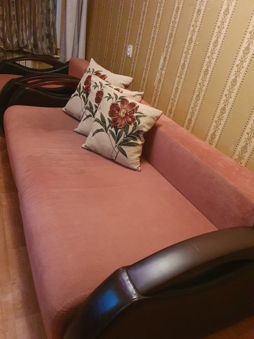 Продам диван и кресло