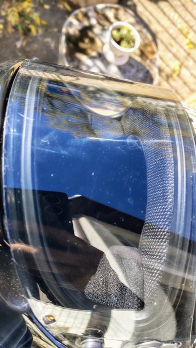 Продавам каска Shark