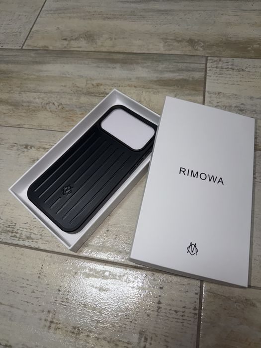 Rimowa case кейс черен за iPhone 17 pro max