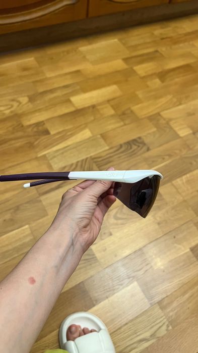 Спортивные солнцезащитные очки