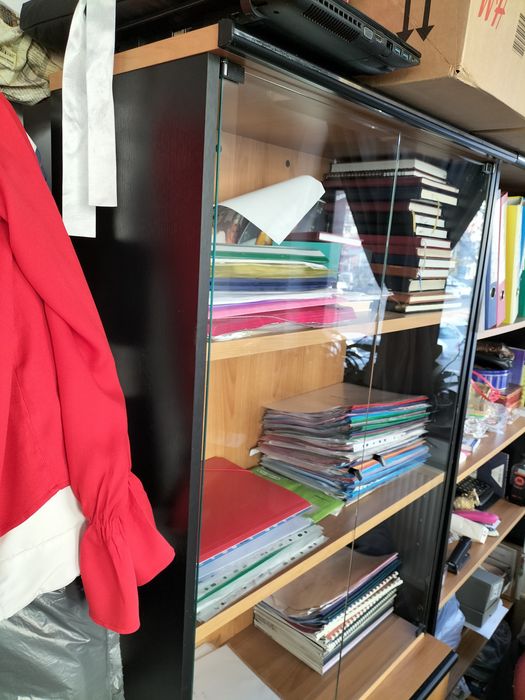 Birou și corp documente