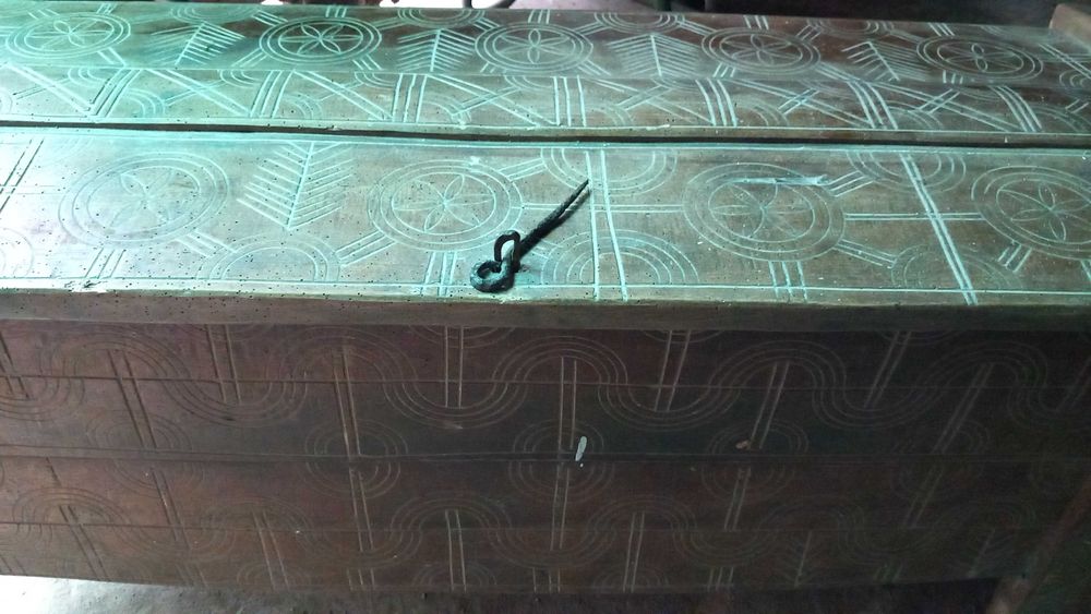 Lada de zestre veche