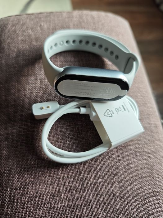 Xiaomi Smart band 9 noua