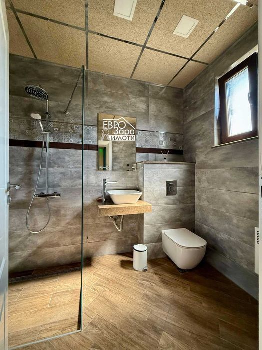 Продава се Къща в Стара Загора, Студентско градче - 220 кв.м за 2250 €/кв.м - Снимка #11