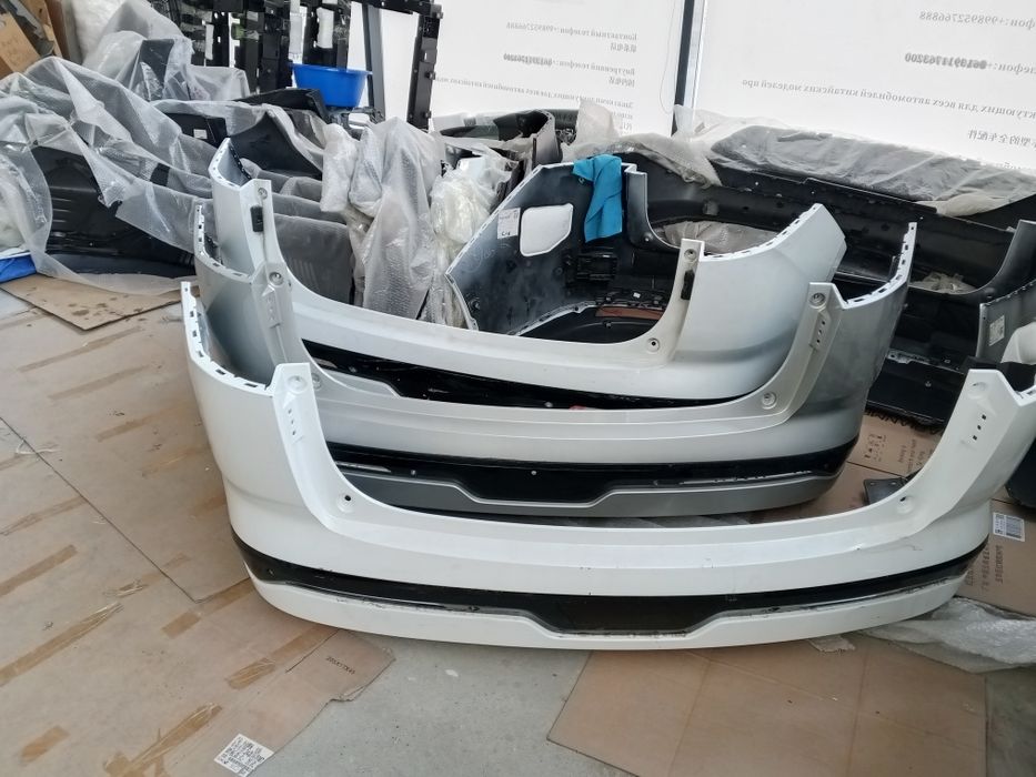 Orqa bamper sbor Dongfeng EP008. Oq rangda