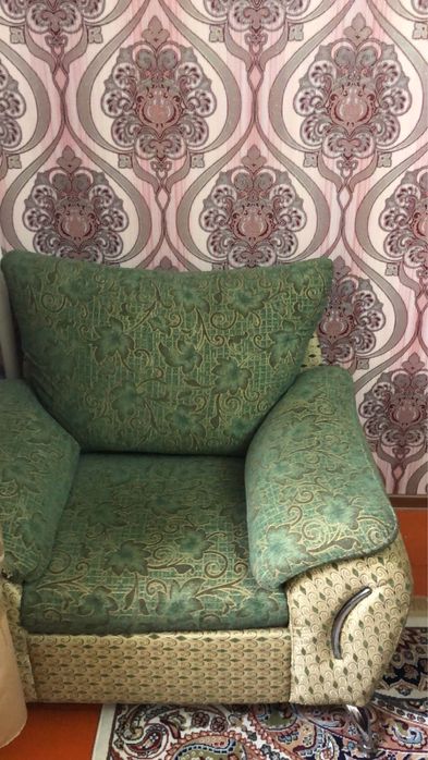 Диван раскладной с креслом