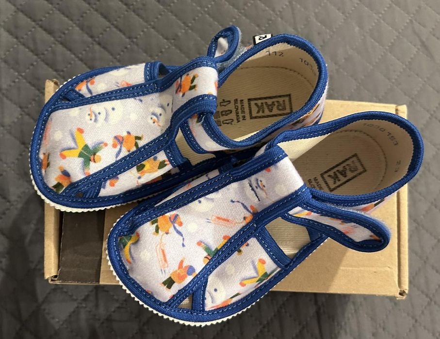 Нови детски пантофи RAK