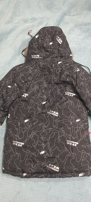 Продам зимнюю куртку