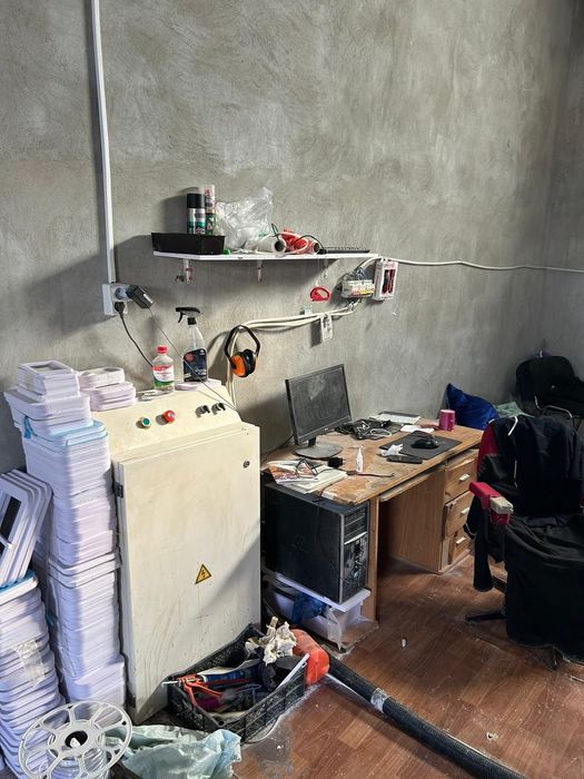 Пвх,дсп,басқада  матиралдарды кесетін,дайын станок