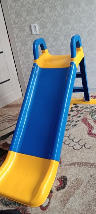 Продам детскую горку