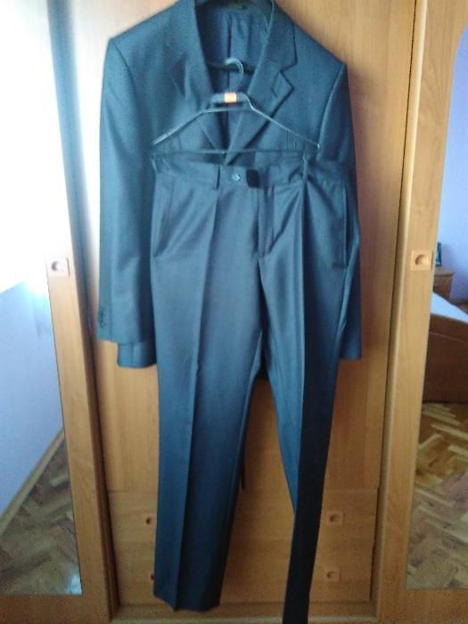 Мъжки костюм Teodor