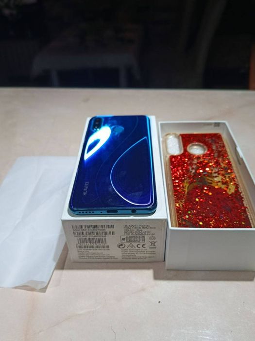 HUAWEI P30 lite sotiladi