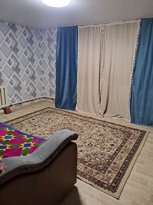 Продам дом на Мурате за магазином саида