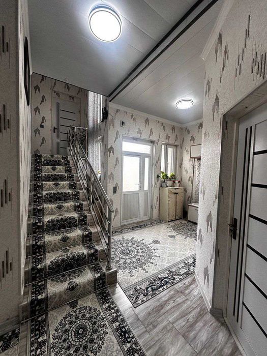 продам новый котеж  метро дустлик 5 ком под ипотеку 105000