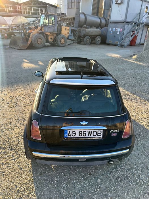 Mini Cooper R50 1.6 116 cp