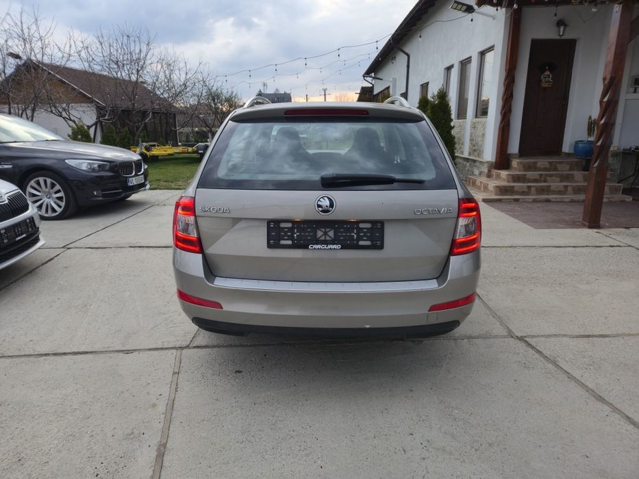 Skoda Octavia Elegance scaune recaro 1.2 benzina 6 trepe 2014