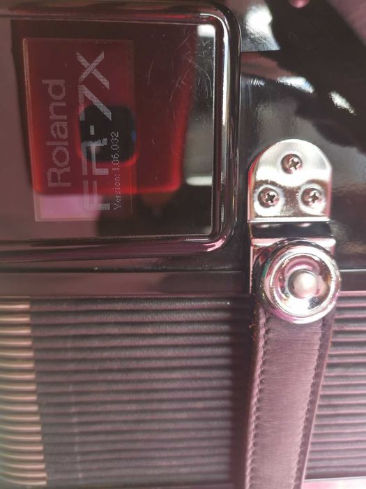 Acordeon Electronic Roland Fr7x Balck