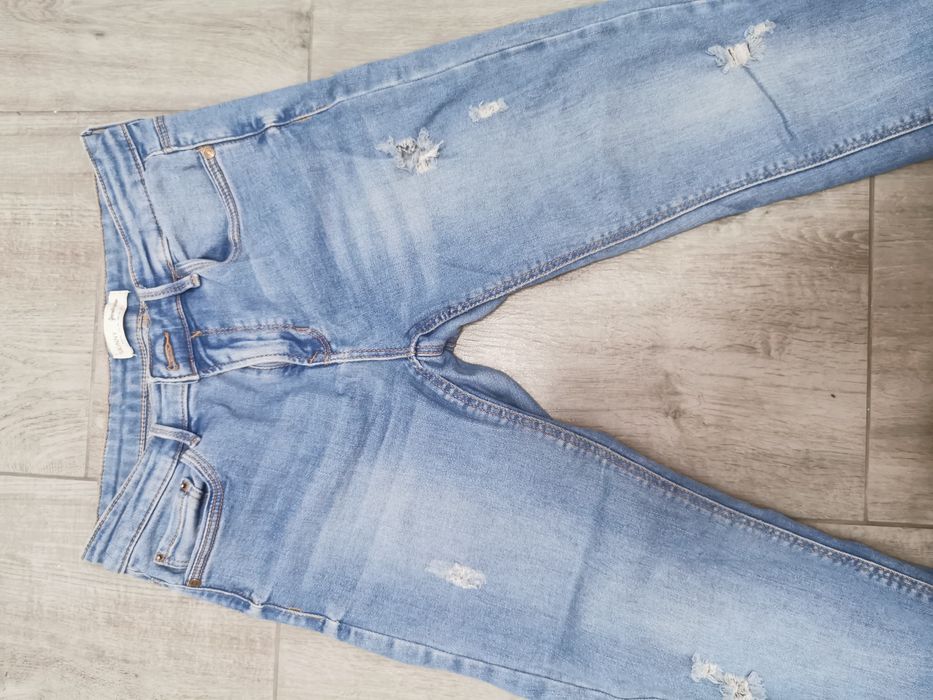 Blugi de dama, stradivarius