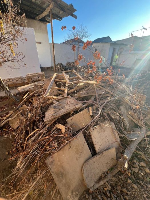 Калинг утин кишга ,нархи бир миллион беш юз минг ,бир машина чикади