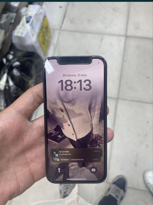 Iphone 12 mini KXA   Xotira 128 karobka Dokument bor chixollari bor
