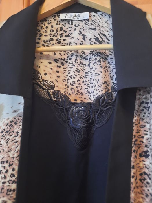 Blazer elegant animal print mărimea L