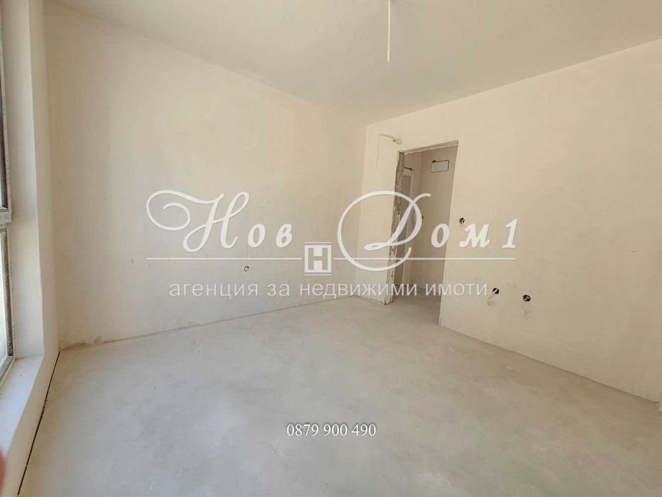 Готова сграда / Непоследен етаж