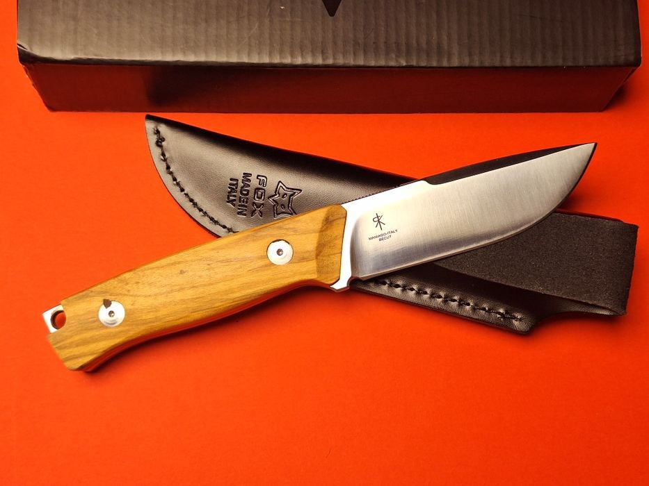 Ловен нож FOX с кожена кания ПРОМОЦИЯ