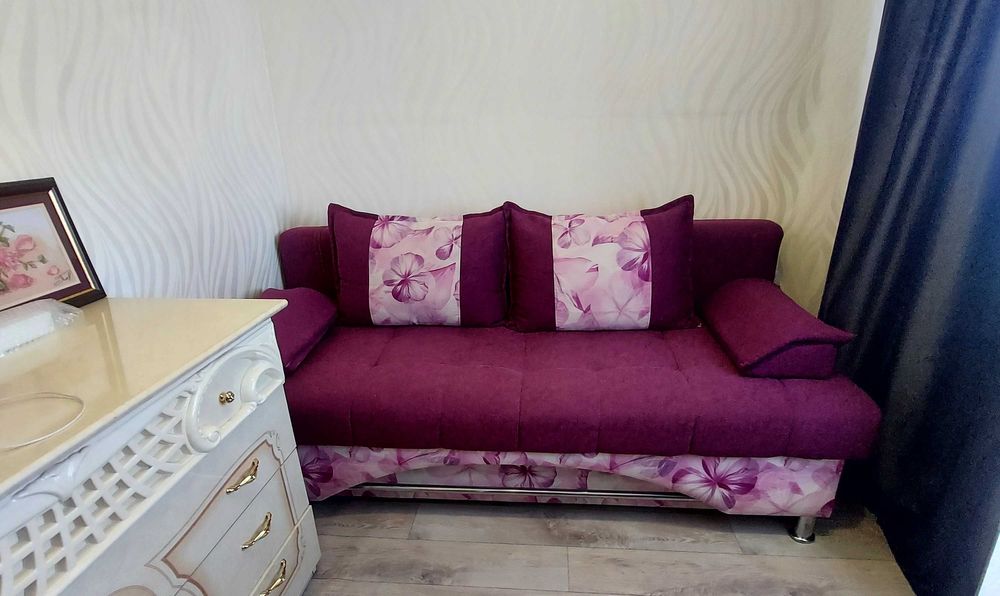 Продам диван 12000 тг.
