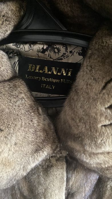 Продам норковую шубу