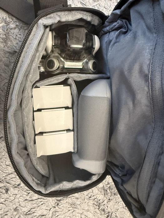 Drona DJI Mini 4 pro