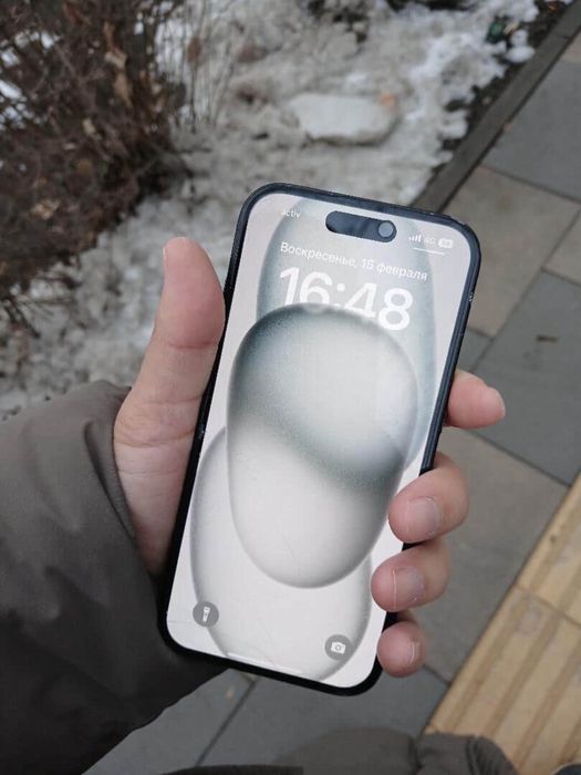 Apple IPhone 15  128gb