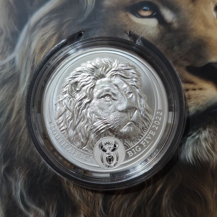 Серебряная монета