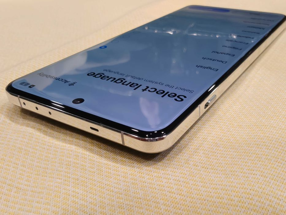 OnePlus 13 16/512 син - SD8 Elite; 6.82";Hasselblad 3x50mpx;6000mAh