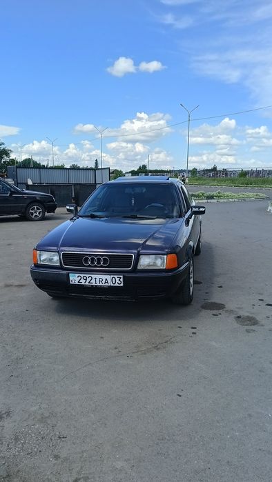 Ауди 80 б4 в хорошем состоянии