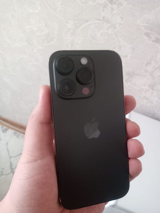 Продам iphone 14 pro