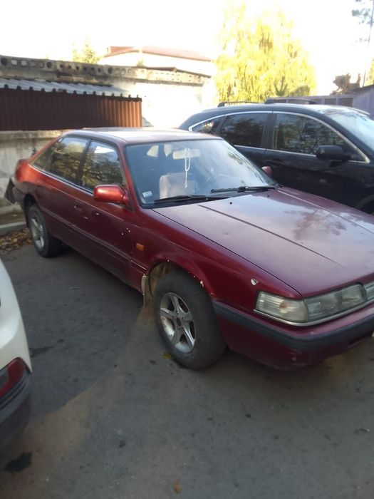 Продам машину Мазда 626