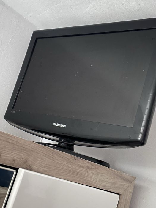 Tv Samsung . Stare foarte buna .