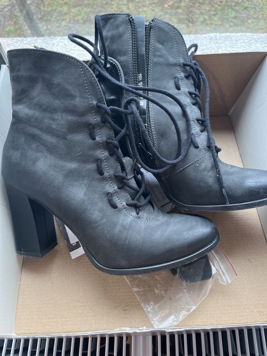 Боти естествена кожа Lasocki.